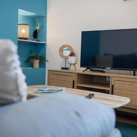 La Belle Rive Du Voyageur Apartment Bellerive sur Allier Bagian luar foto